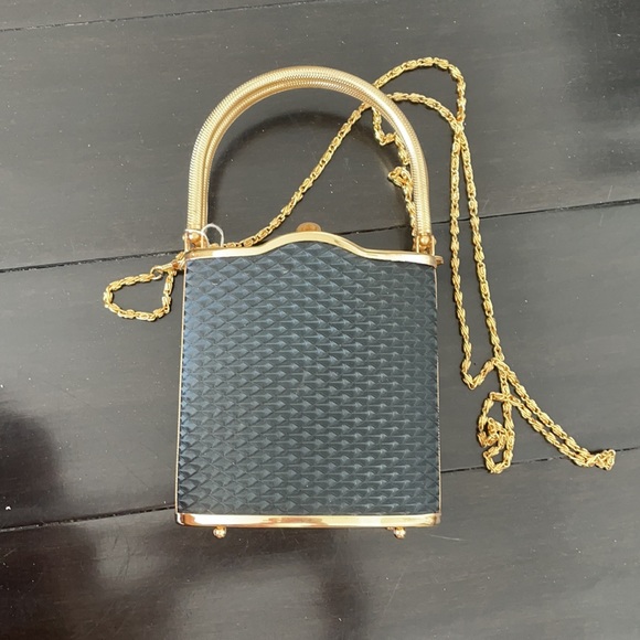 Unique cigarette box style purse - Picture 3 of 5